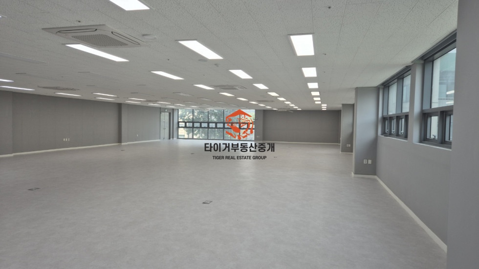 성수동2가 성수동 사무실 임대 성수동 가시성 우수 깔끔한 사무실 임대