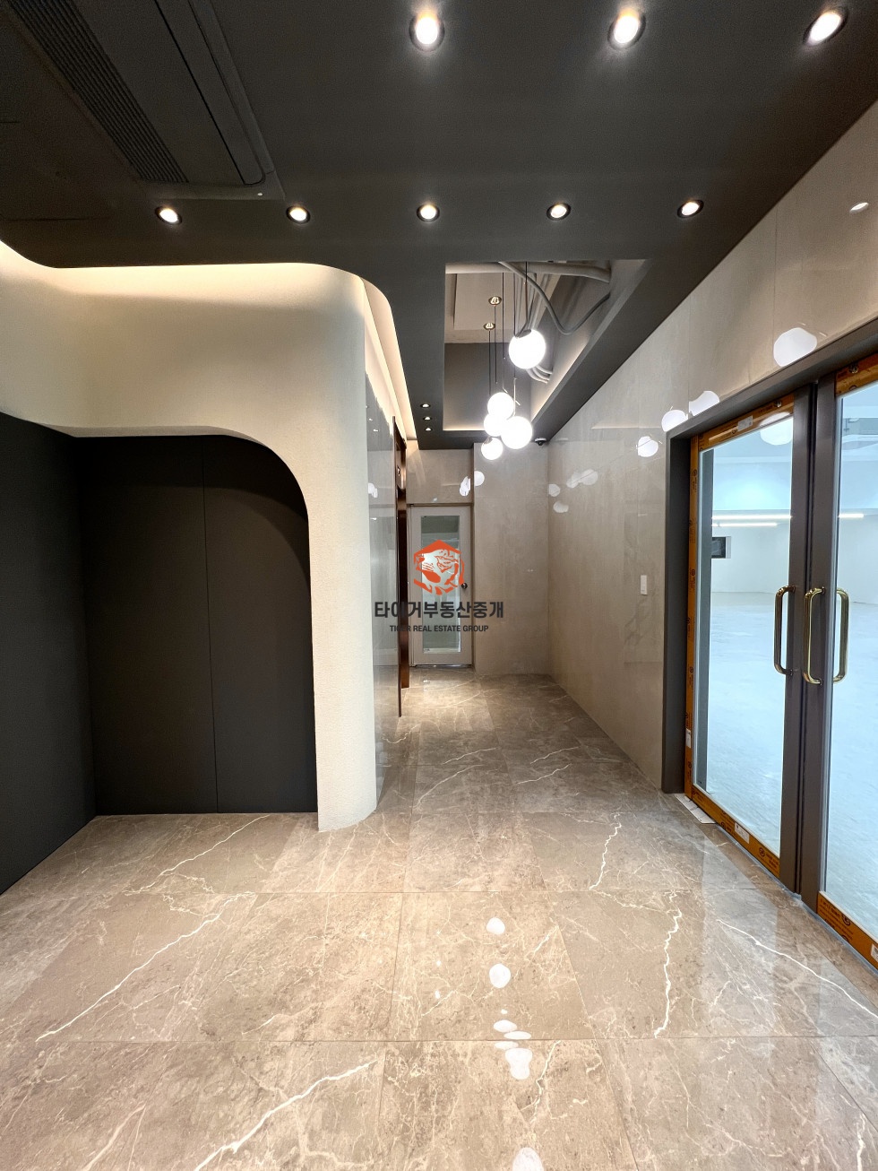 사진 4
