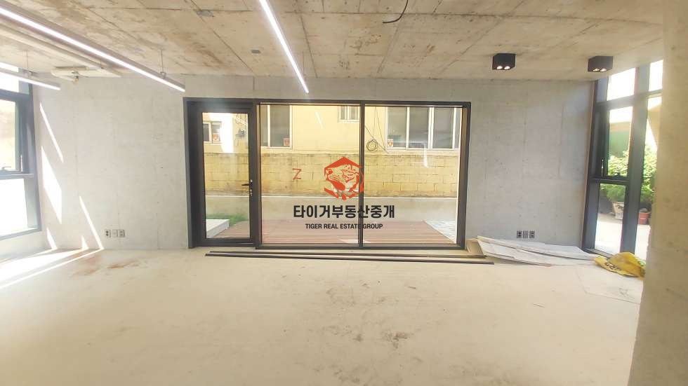 사진 2