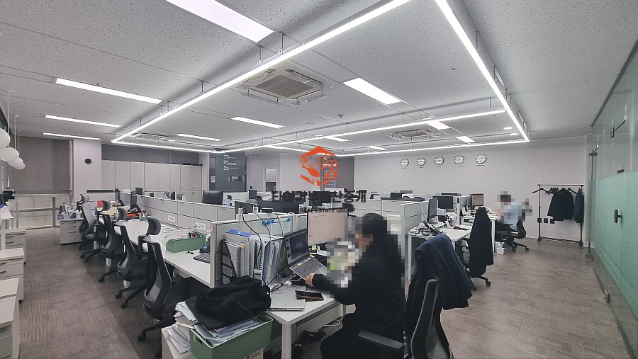 사진 4